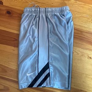 Youth small  size small Nike